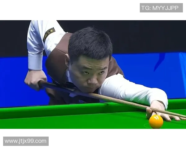 丁俊晖与霍金斯争锋斯诺克王中王赛巅峰对决精彩瞬间回顾