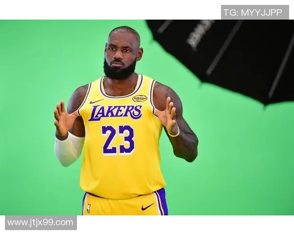 湖人对阵鹈鹕精彩回顾四月一日全场比赛录像分析与亮点总结